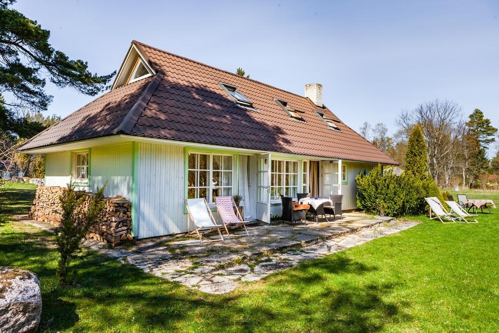 Adami Country Guesthouse Vainupea Buitenkant foto